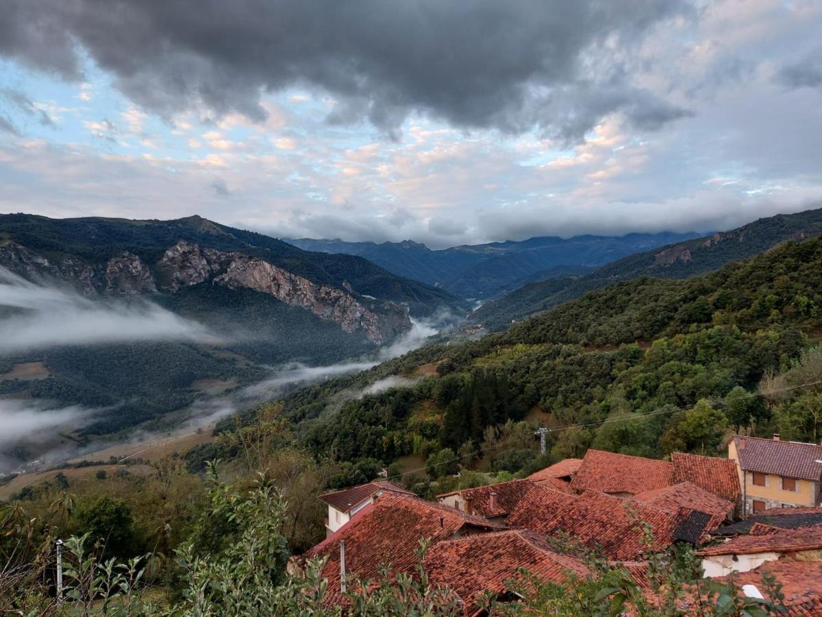 Apartamentos Rurales Las Rocas De Brez Camaleño Kültér fotó