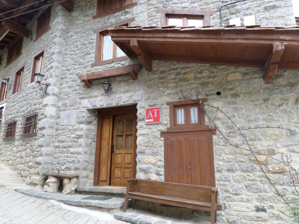 Apartamentos Rurales Las Rocas De Brez Camaleño Kültér fotó
